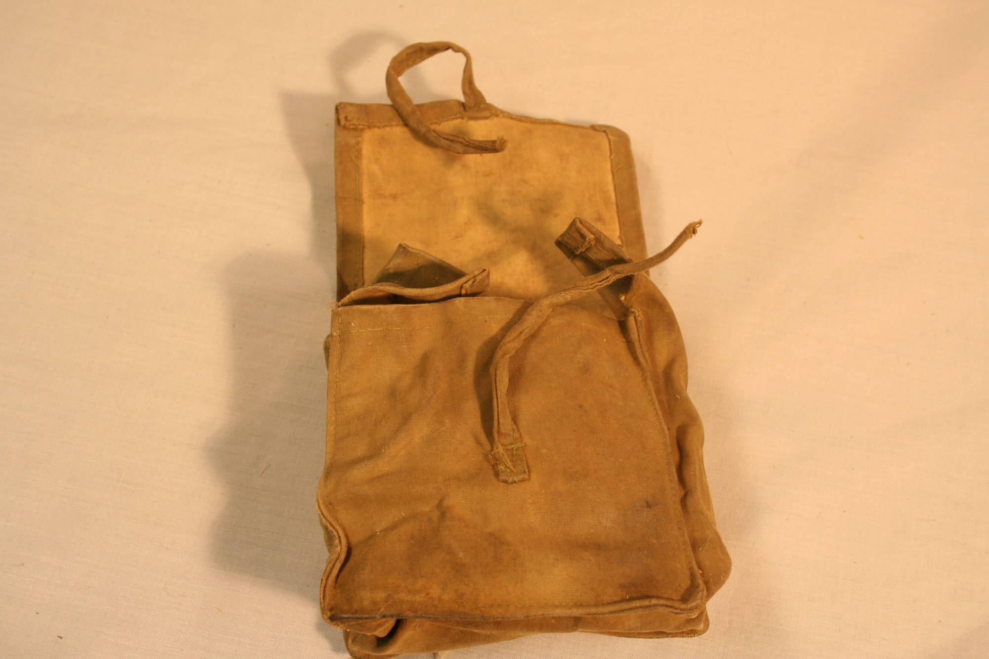 MEDICAL POUCH